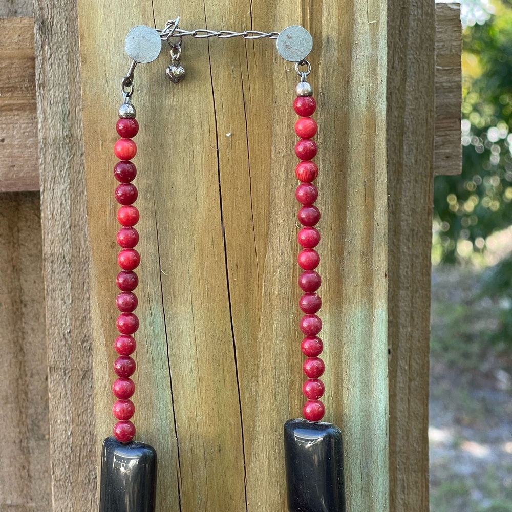 Jay King Vintage Red Red Coral Beaded Stone Necklace
with sterling silver - Picture 4 of 5